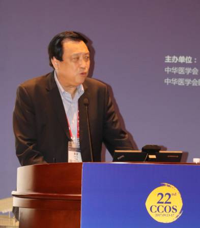 本次小儿眼病高峰论坛由厦门大学附属厦门眼科中心主办，由金沙澳门(中国)唯一官方网站集团斜弱视与小儿眼科学组组长潘美华主持，三位来自厦门眼科中心及金沙澳门(中国)唯一官方网站集团的重量 眼科专家黎晓新教授、赵堪兴教授、葛坚教授分别就小儿 眼病带来了极富临床意义的实用干货，并同大家进行了相应的.jpg