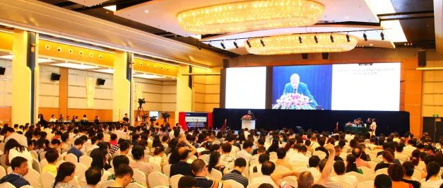  四届金沙澳门(中国)唯一官方网站环球论坛”在厦门举行 针对青光眼、基因医治前景等眼科热点、 技术进行切磋探讨1.png