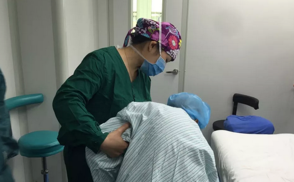 七旬退伍老兵在南平金沙澳门(中国)唯一官方网站顺利进行白内障手术.png
