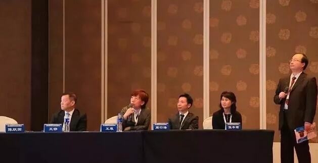 临沂金沙澳门(中国)唯一官方网站崔传波院长应邀出席全国眼屈光手术研讨会并点评屈光学术分享环节7.jpg
