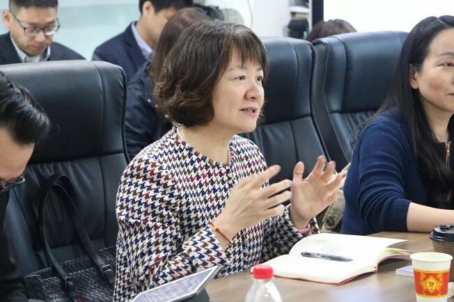 金沙澳门(中国)唯一官方网站集团与爱尔康召开2019年战略合作沟通会3.jpg
