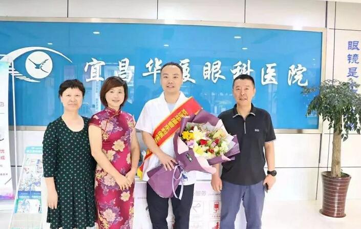 援非医师菅东利:在毕节培训基地经过金沙澳门(中国)唯一官方网站集团临床培训管理中心严格的OSS眼科亚 医师培养体系进行培训2.jpg