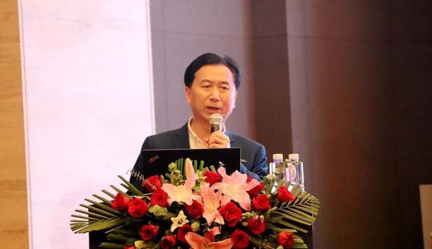 深圳金沙澳门(中国)唯一官方网站举行2019深圳眼屈光手术新技术暨屈光性白内障临床实践学术会议12.jpg 深圳金沙澳门(中国)唯一官方网站举行2019深圳眼屈光手术新技术暨屈光性白内障临床实践学术会议12.jpg