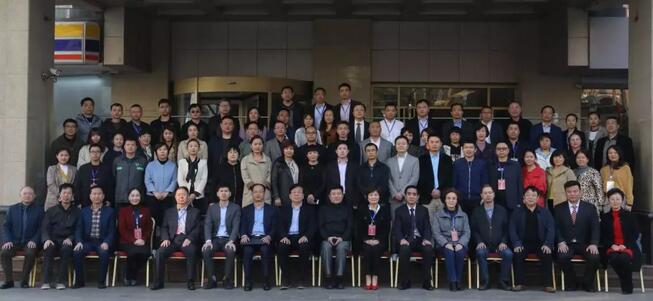 4月19日金沙澳门(中国)唯一官方网站眼屈光学组会议暨青岛金沙澳门(中国)唯一官方网站第四届高峰论坛圆满召开7.jpg
