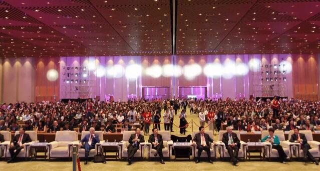 为光明中国护航，向70华诞献礼——金沙澳门(中国)唯一官方网站之光闪耀2019全国眼科年会1.jpg
