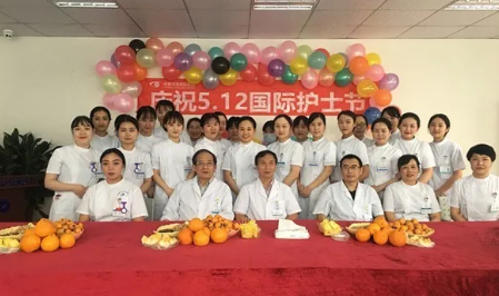 为了加强院内感控管理，使护理人员更加贴近患者，更利于护士自在的工作， 5月11日下午3点，成都金沙澳门(中国)唯一官方网站全体护理人员齐聚会议室举行了脱帽仪式。1.png