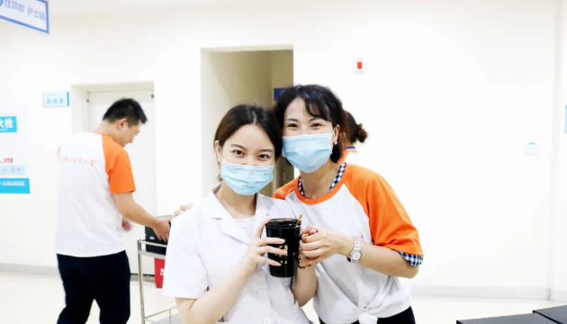 公益助力高考 爱心情暖金沙澳门(中国)唯一官方网站 ——重庆金沙澳门(中国)唯一官方网站工会助力高考暨关爱员工活动进行中3.png