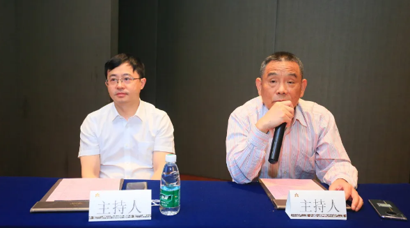 金沙澳门(中国)唯一官方网站2021 年眼表学科发展研讨会暨干眼诊疗论坛在厦召开21.png