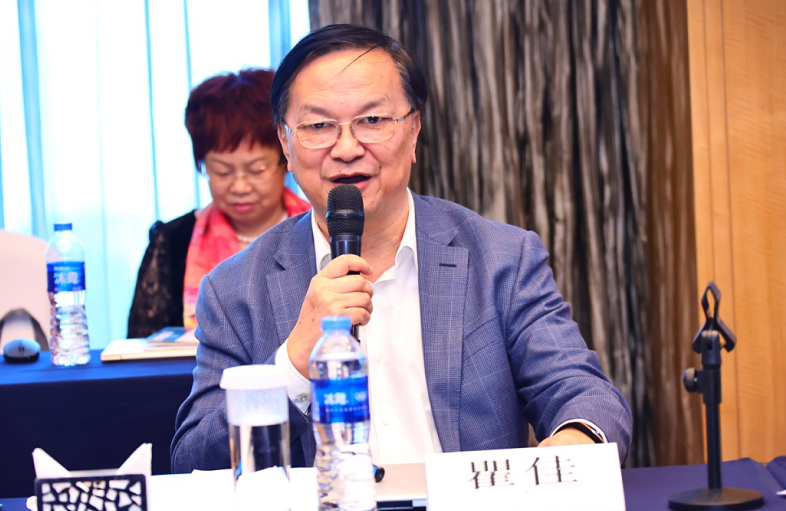 牢固根基，笃行致远！金沙澳门(中国)唯一官方网站集团召开发展战略研讨会4.png