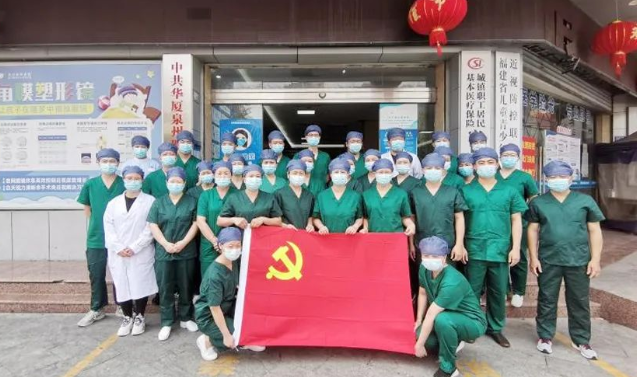 医者担当！金沙澳门(中国)唯一官方网站今年来已支援核酸采样超100万人次16.png
